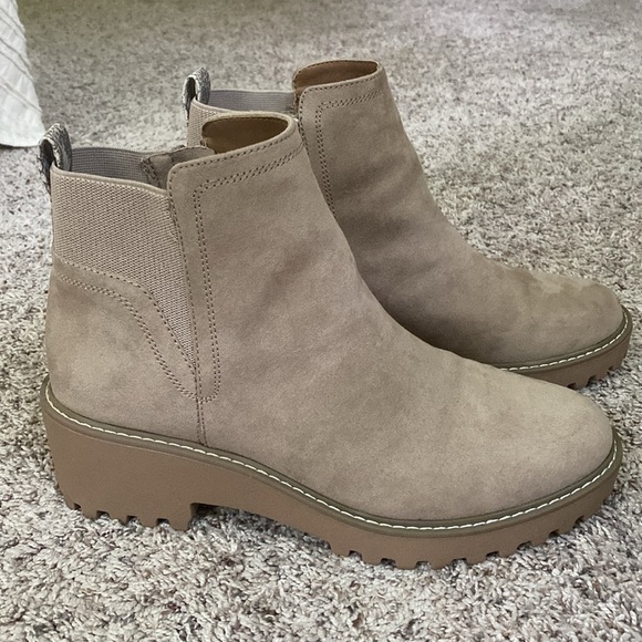 Universal Thread Womens Taupe Taci Ankle Boots size 9 - Picture 5 of 7